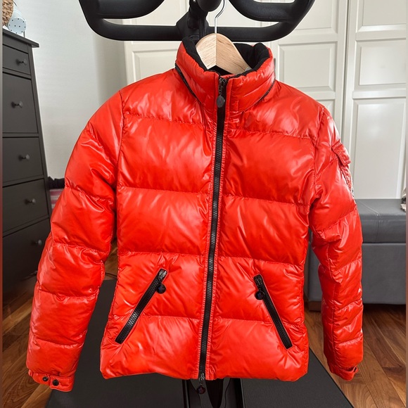 SOLD - Picture 4 of 8